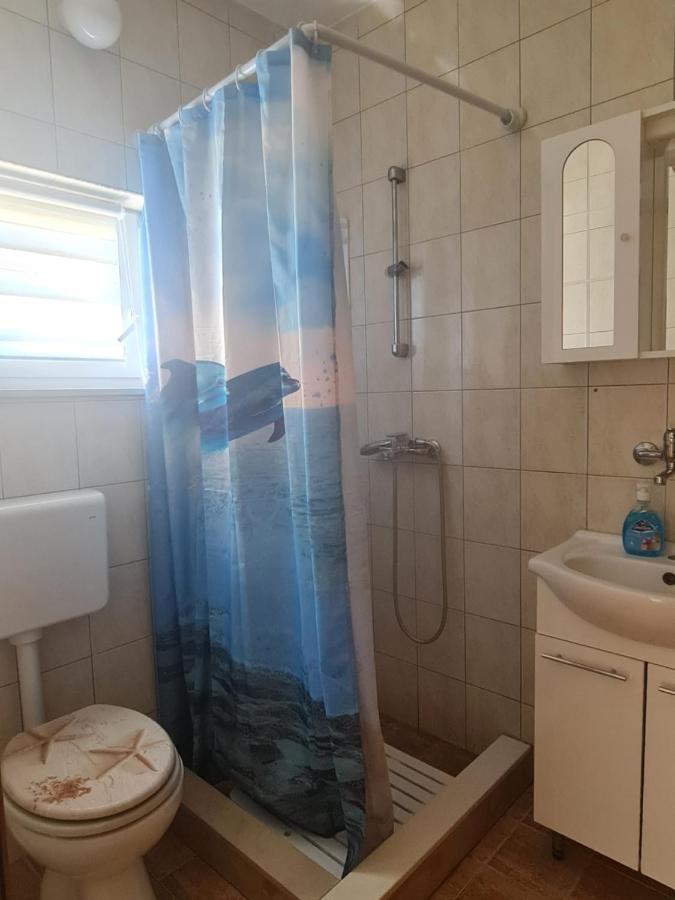 Apartmani Jadro วีร์ ภายนอก รูปภาพ