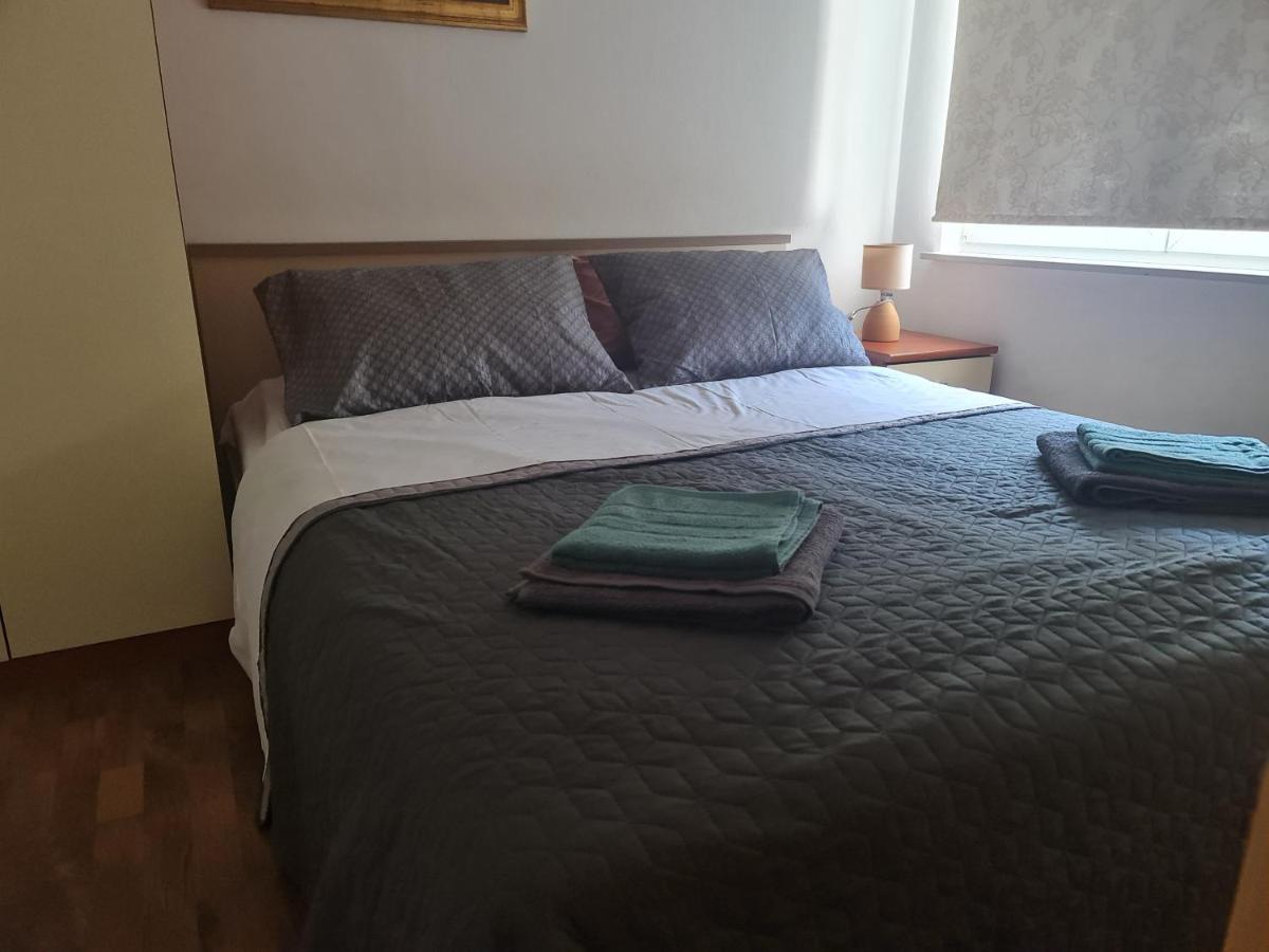 Apartmani Jadro วีร์ ภายนอก รูปภาพ