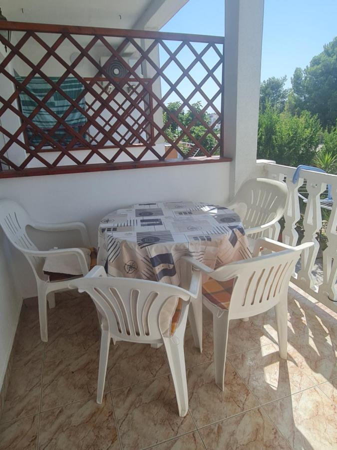 Apartmani Jadro วีร์ ภายนอก รูปภาพ