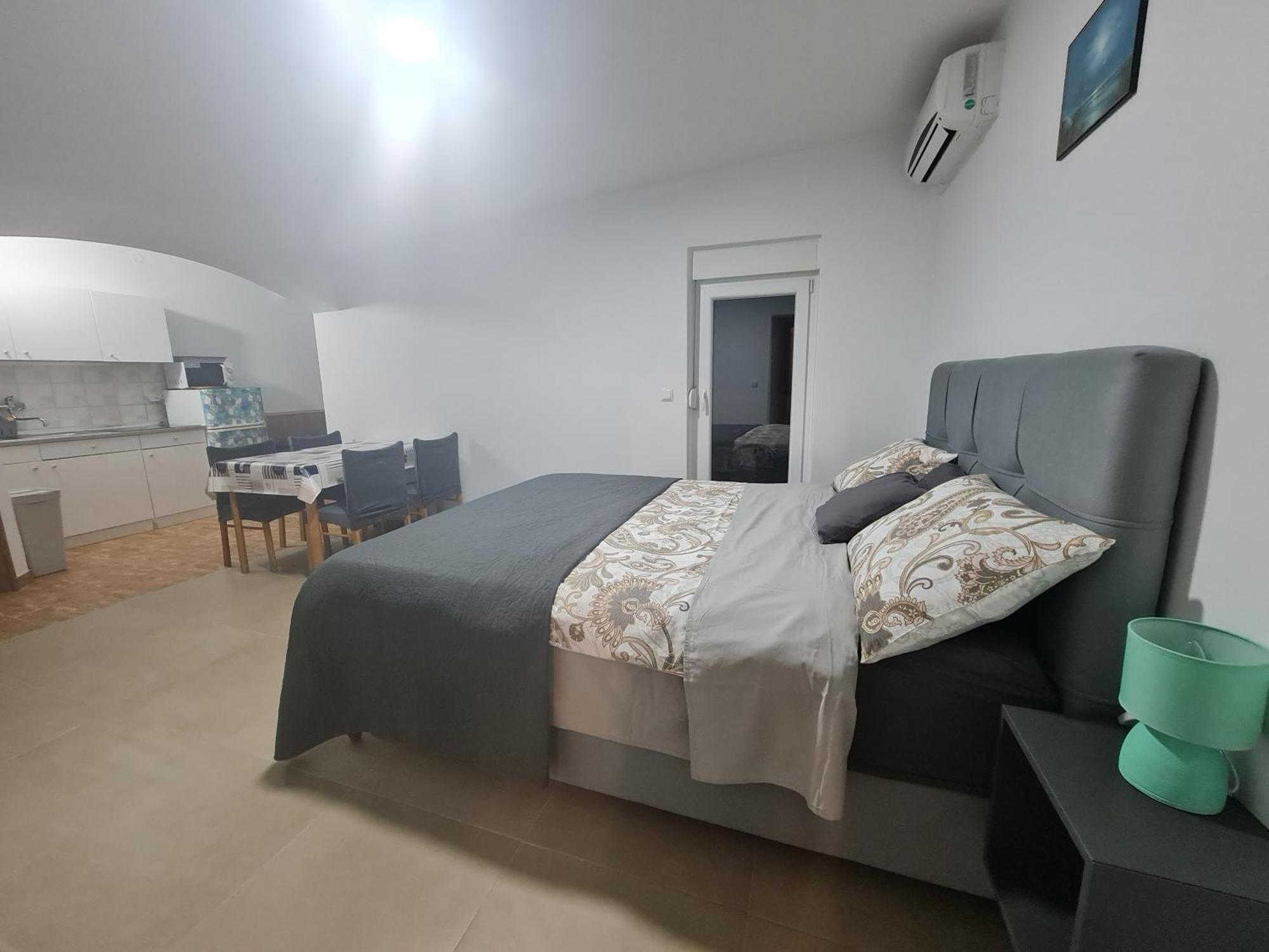 Apartmani Jadro วีร์ ภายนอก รูปภาพ