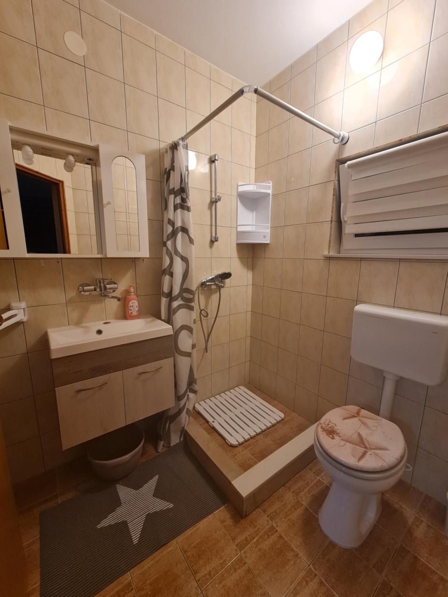 Apartmani Jadro วีร์ ภายนอก รูปภาพ