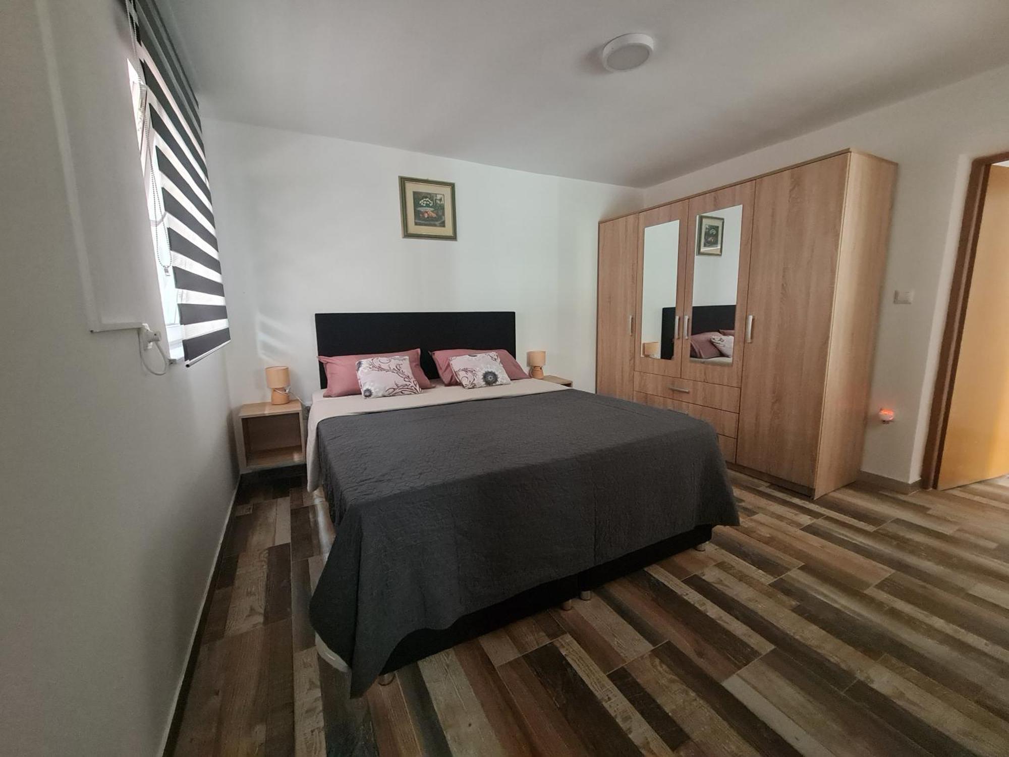 Apartmani Jadro วีร์ ภายนอก รูปภาพ