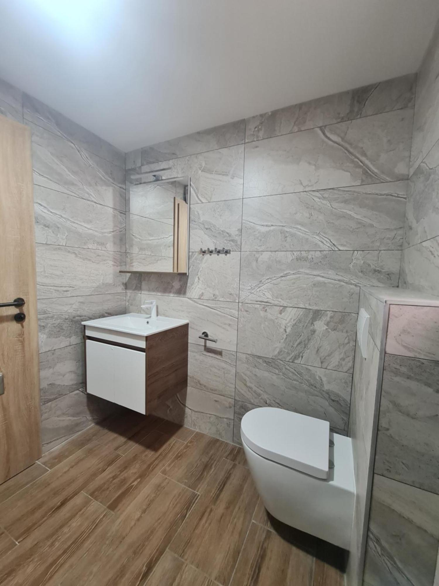 Apartmani Jadro วีร์ ภายนอก รูปภาพ