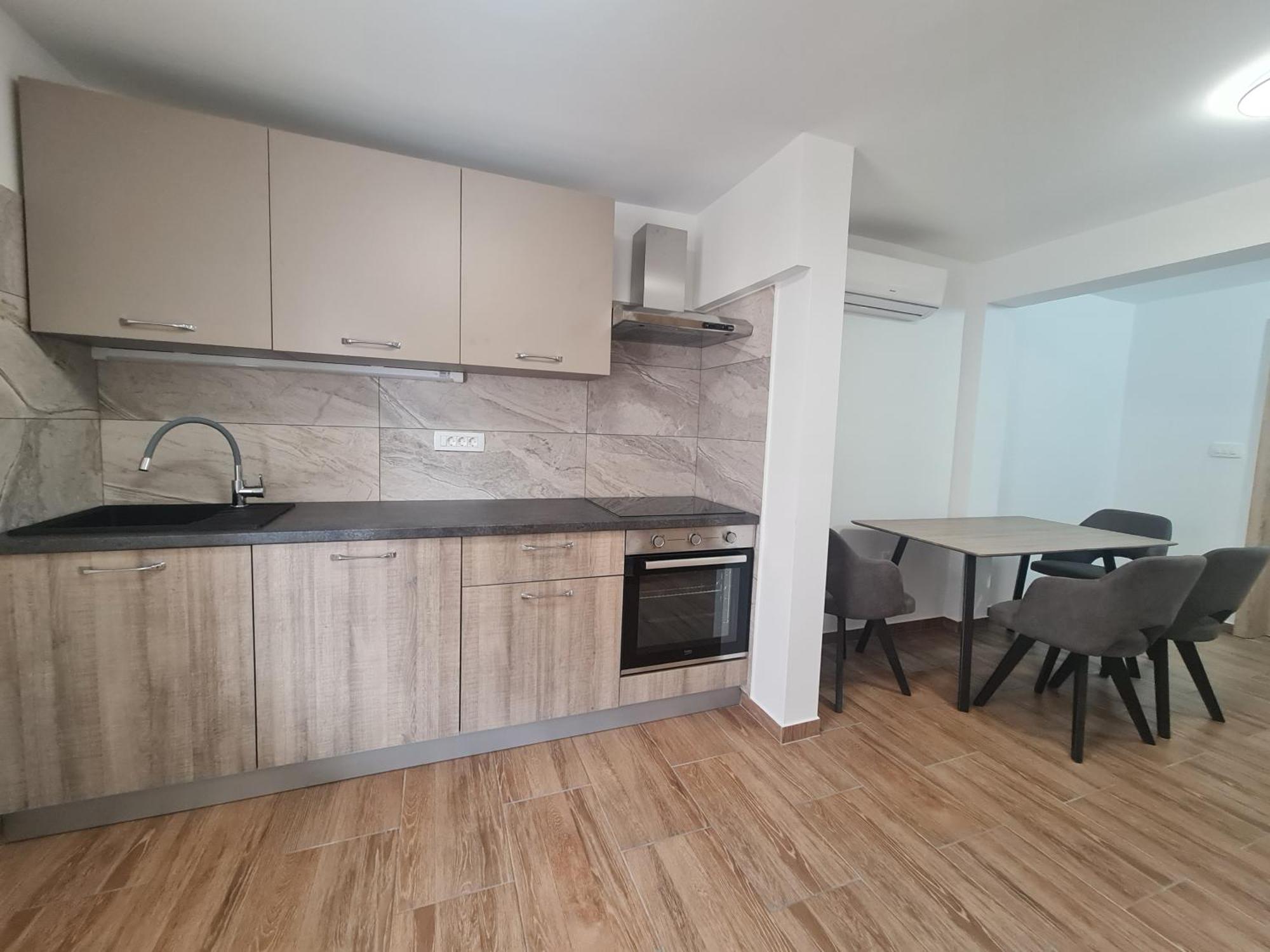 Apartmani Jadro วีร์ ภายนอก รูปภาพ
