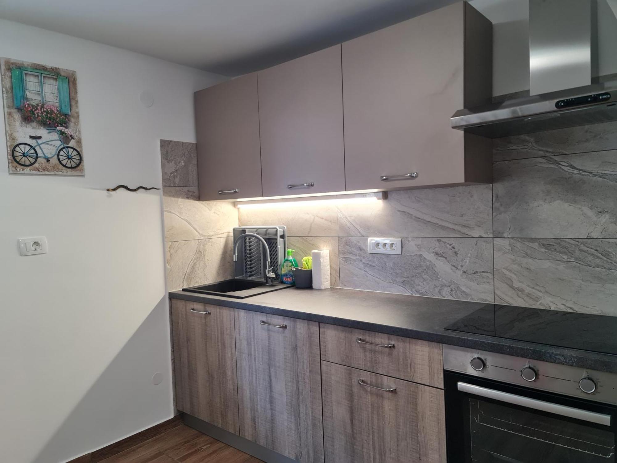 Apartmani Jadro วีร์ ภายนอก รูปภาพ
